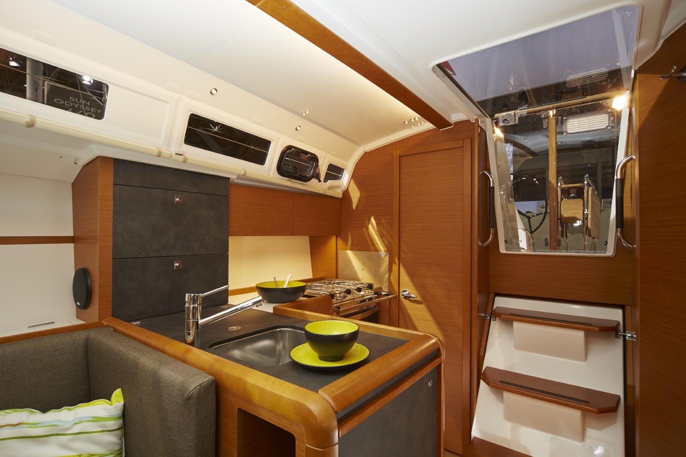 Sun Odyssey 349 1