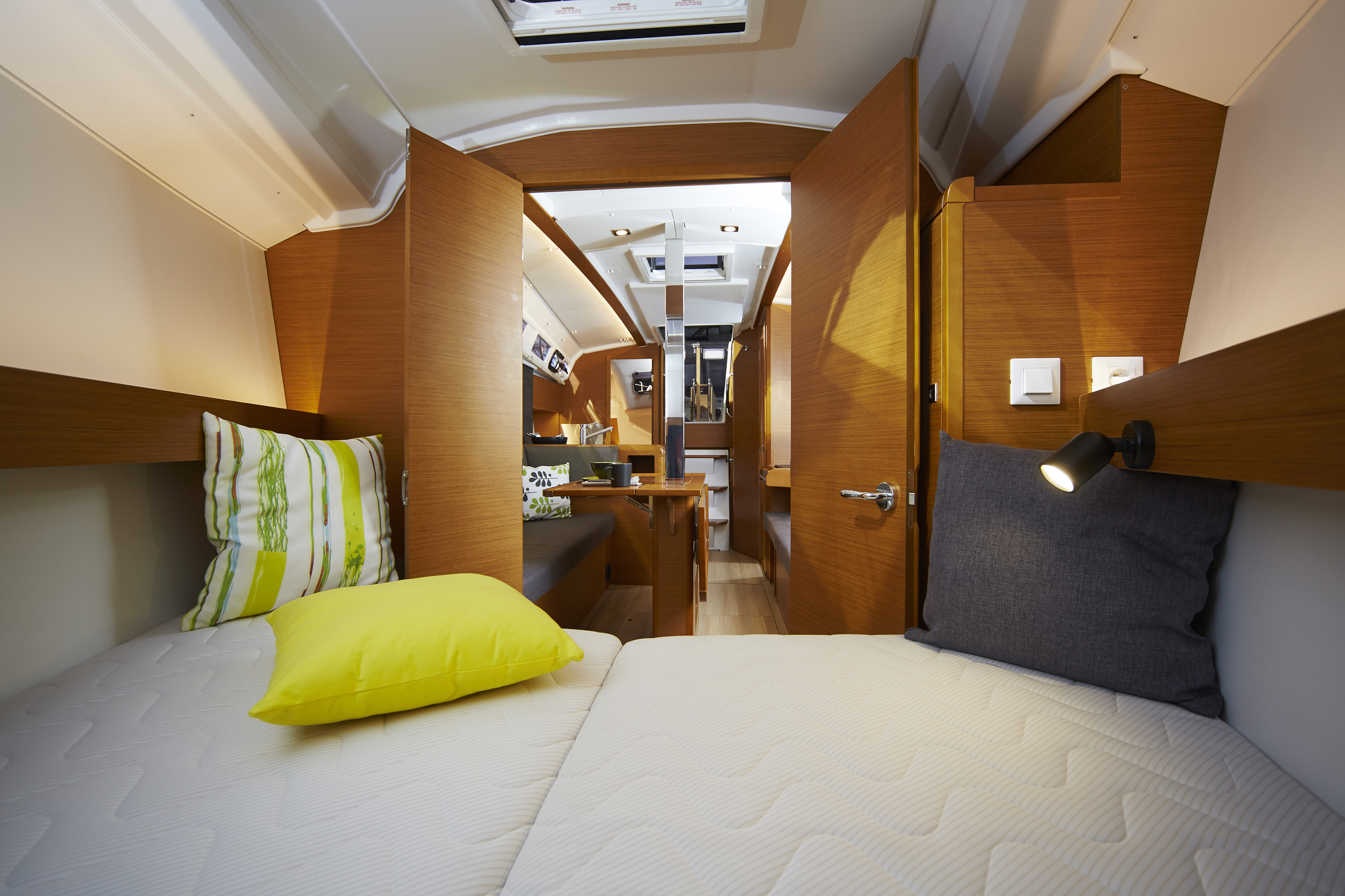 Sun Odyssey 349 13