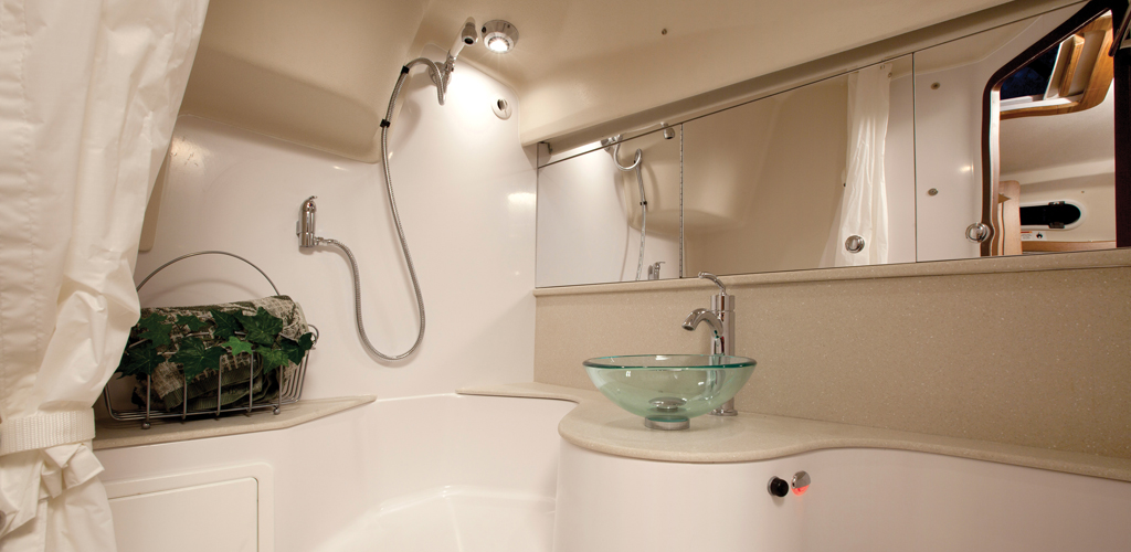 Catalina 355 head with shower