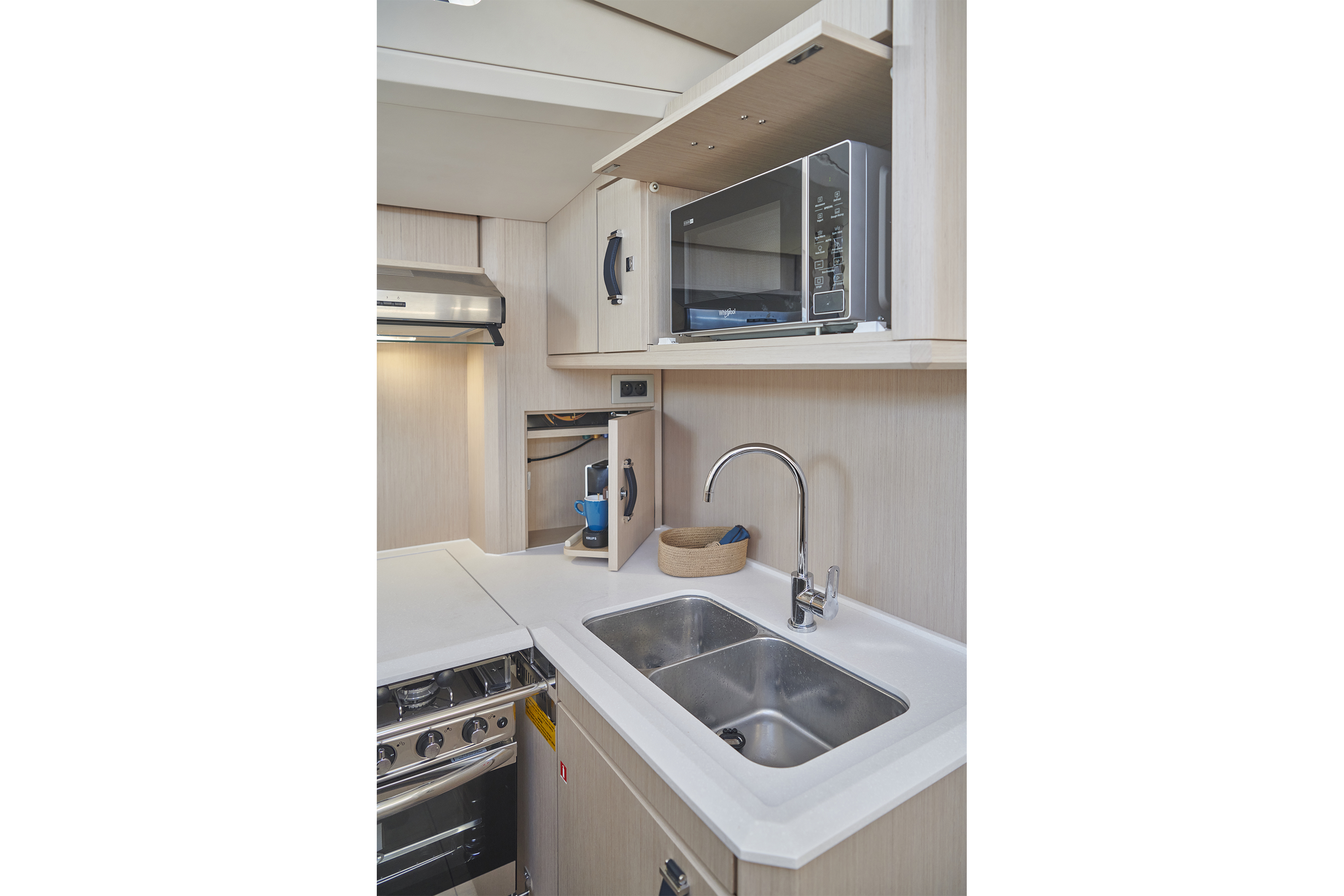 Jeanneau 60