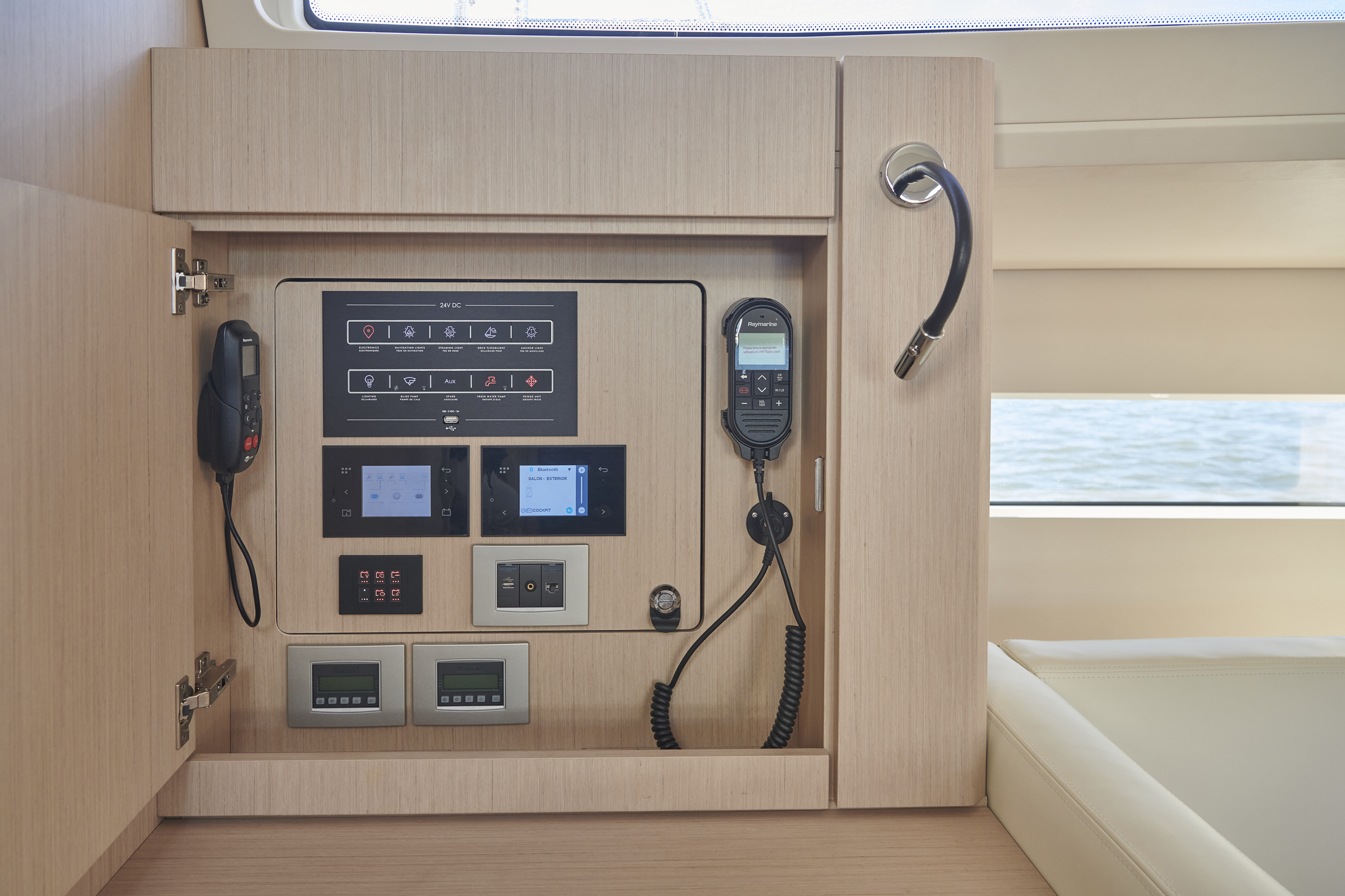 Jeanneau 60