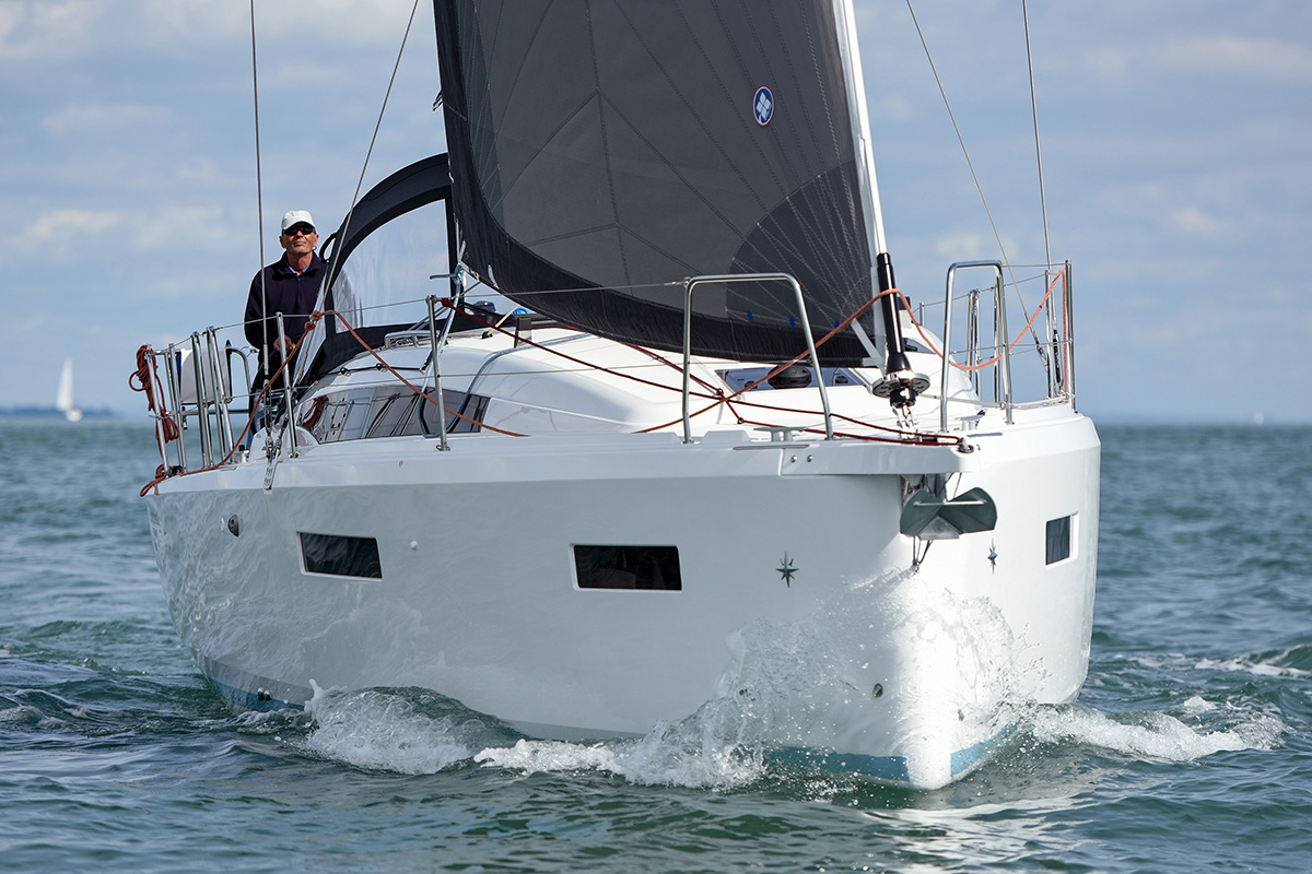 Sun Odyssey 380 3