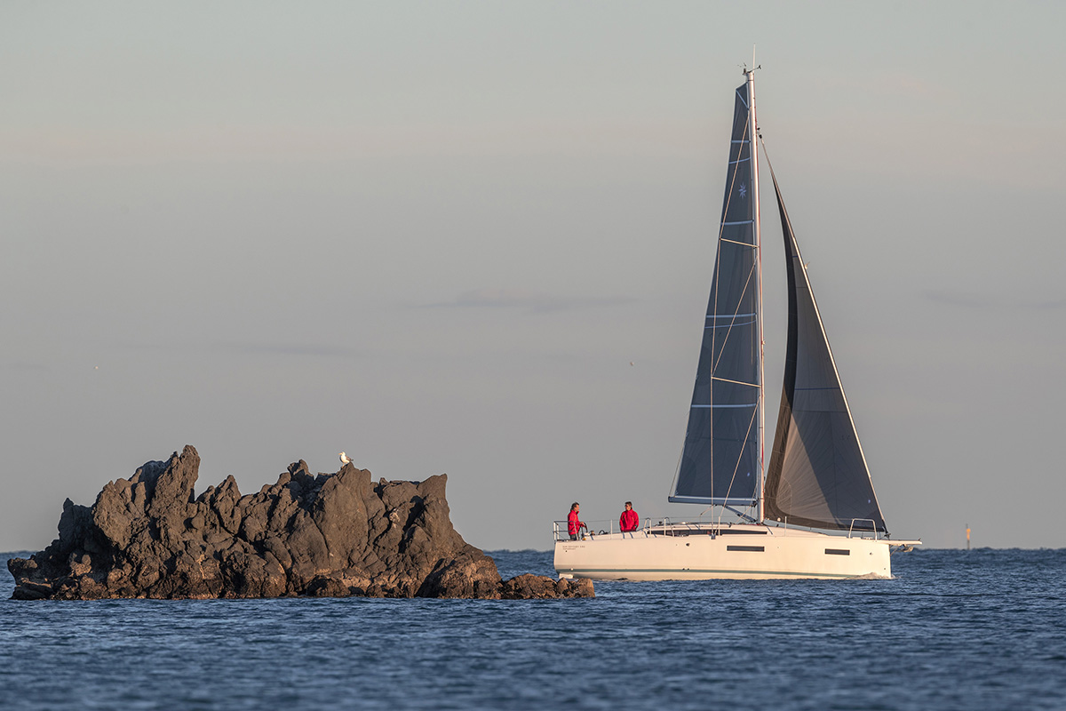Sun Odyssey 380 1