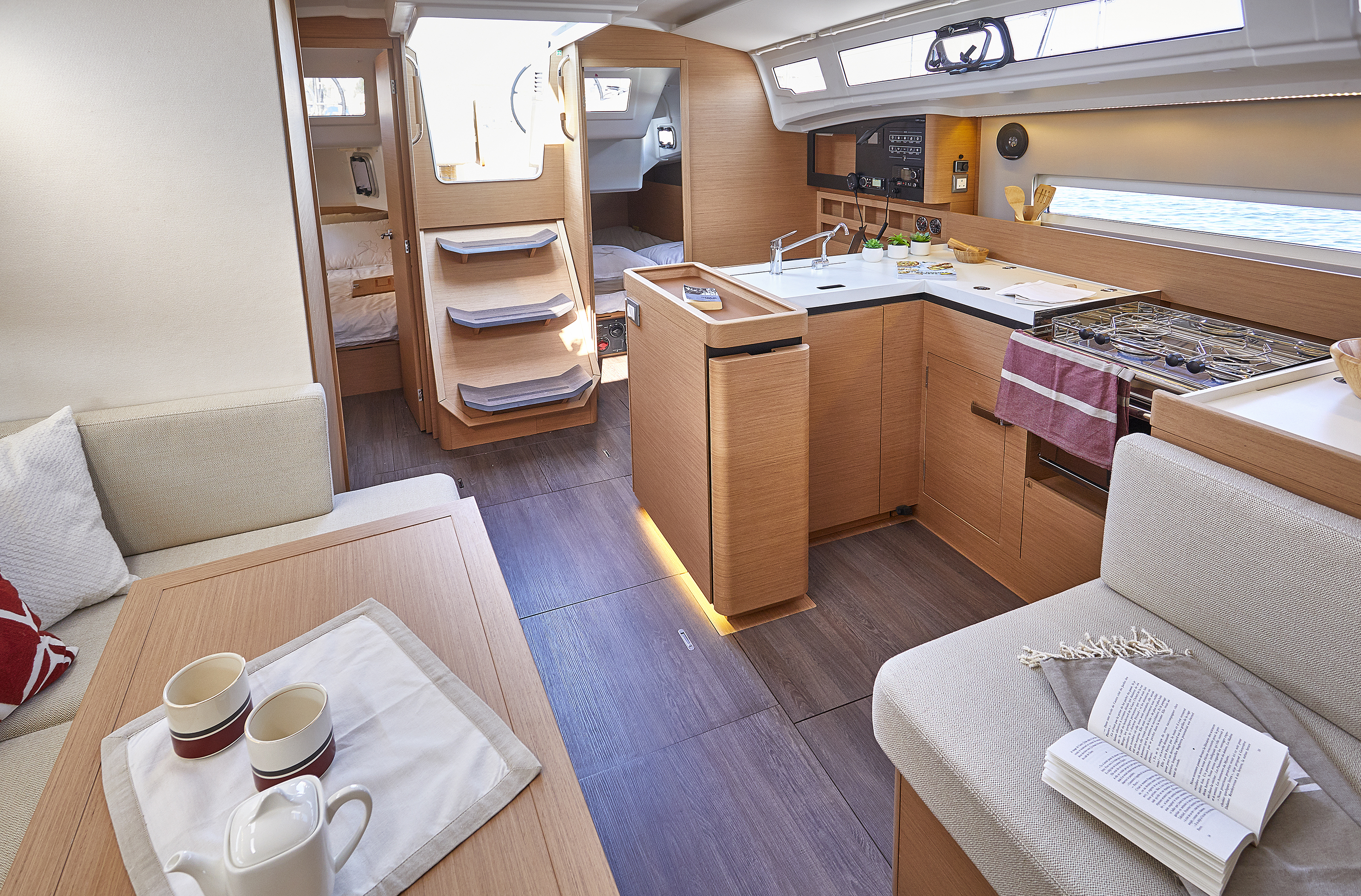 Sun Odyssey 410 10